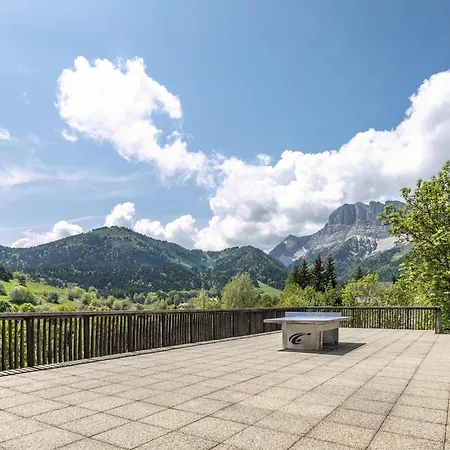 Apartment With Shuttle Bus To The Ski Lift *